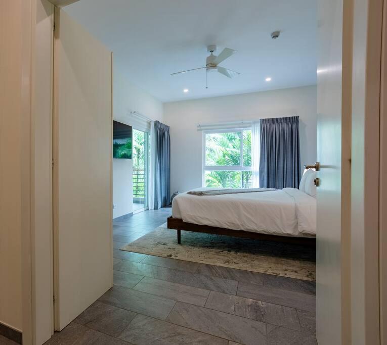Apartment Beachfront Jungle Luxury! 3bd Penthouse *